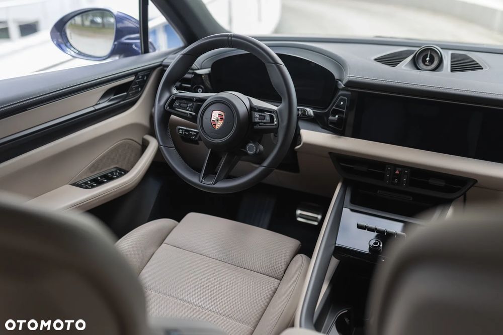 Porsche Macan - 17
