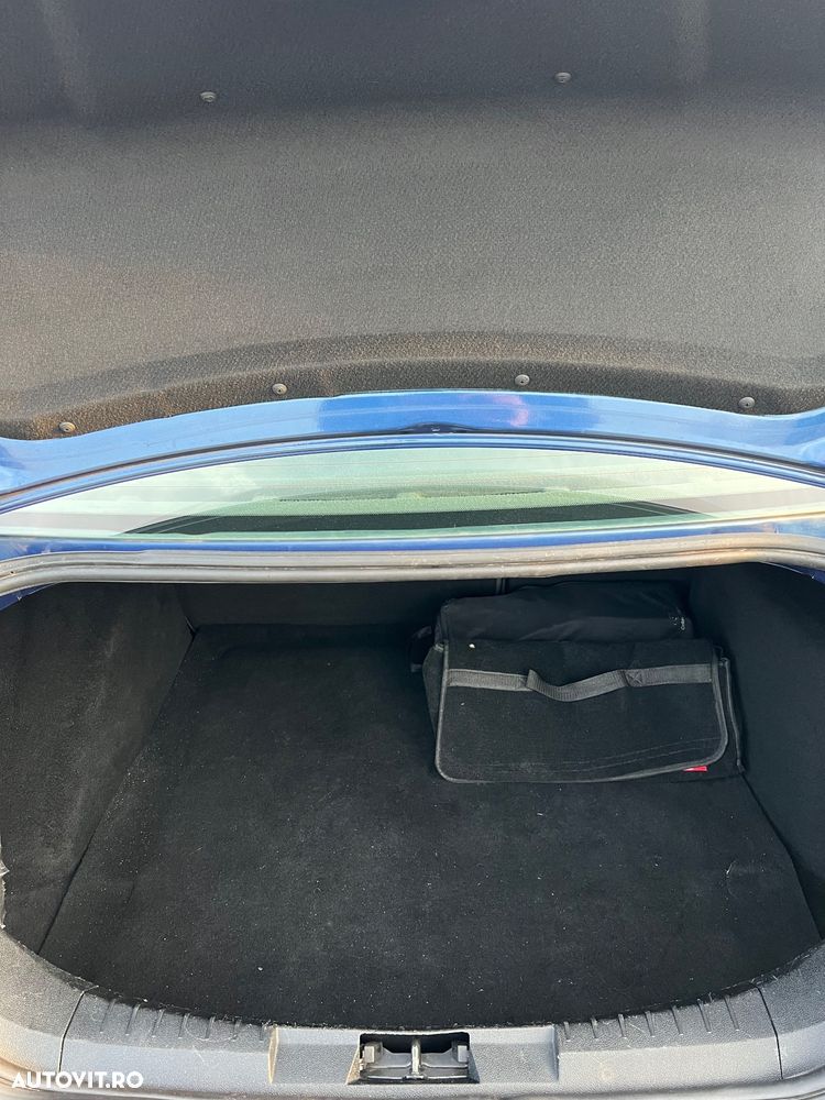 Ford Focus 1.8 TDCi Trend - 34