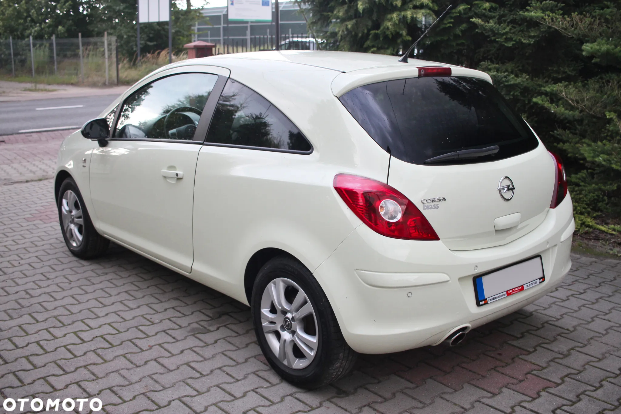 Opel Corsa - 4