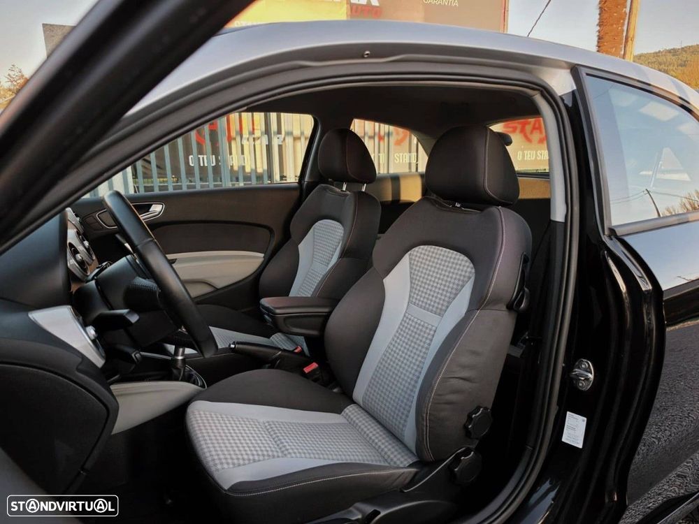 Audi A1 1.6 TDI S-line - 32