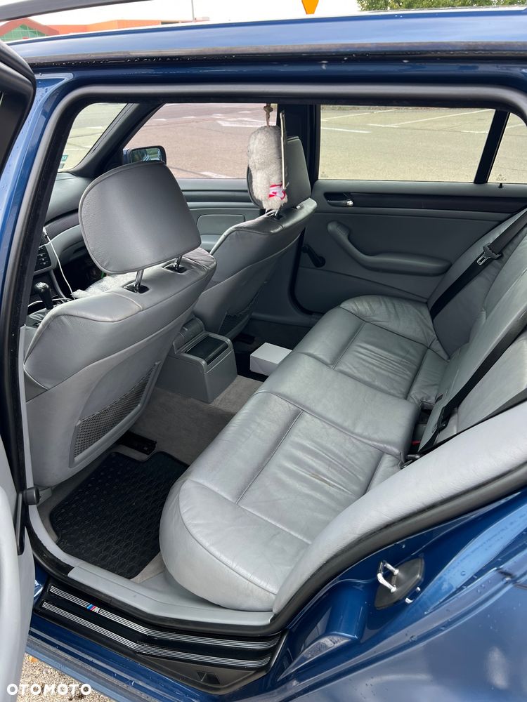 BMW Seria 3 320d - 13