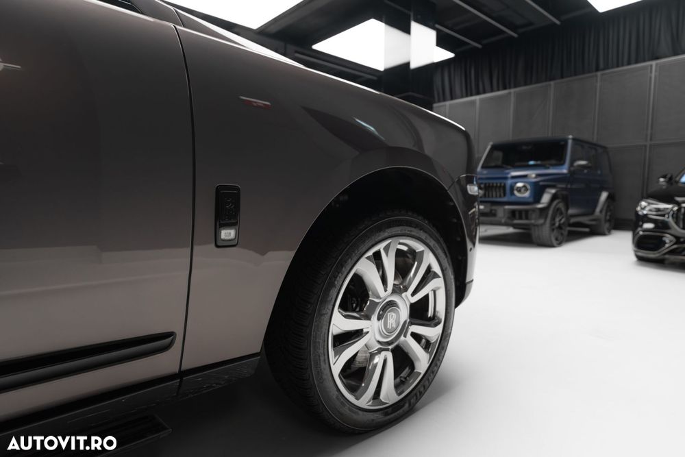 Rolls-Royce Cullinan Standard - 7
