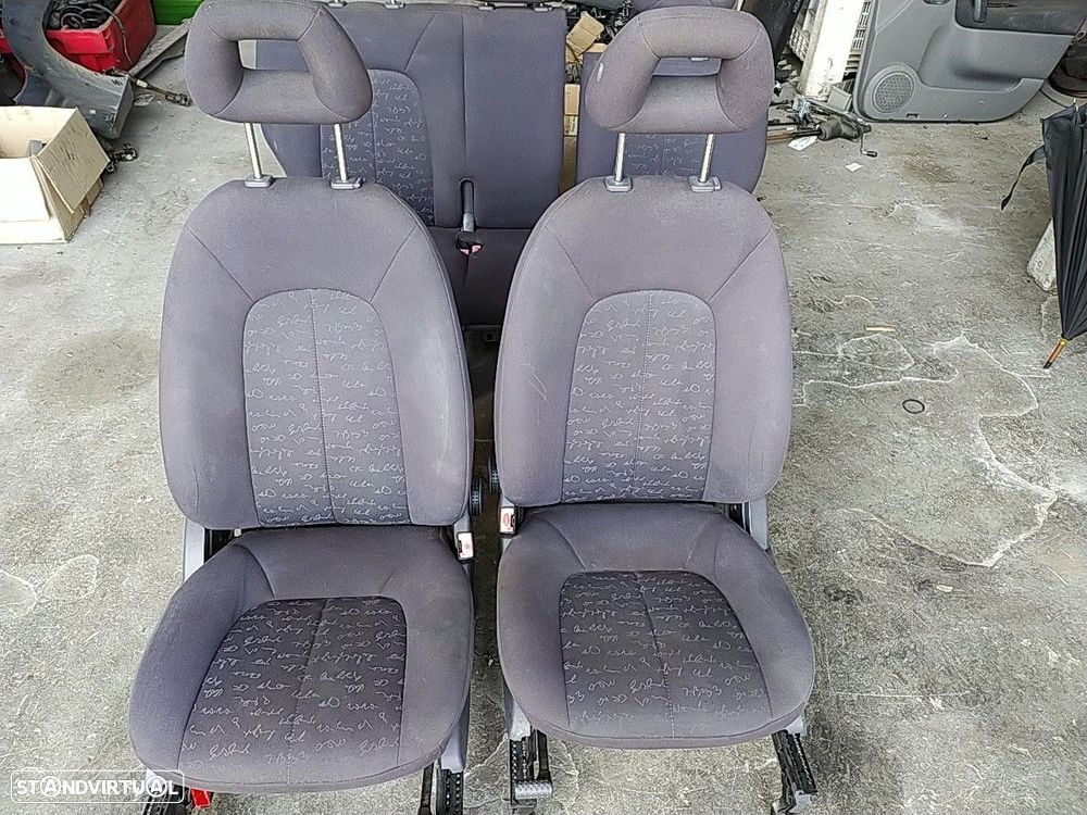 Conjunto De Bancos Mercedes-Benz A-Class (W168) - 1