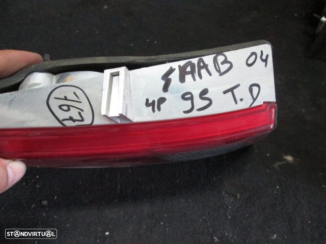 Farol Tras REF0767 SAAB 95 2002 4P DRT - 2
