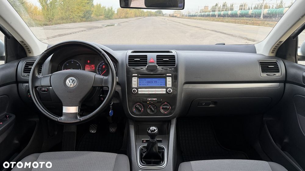 Volkswagen Golf 2007 photo 3