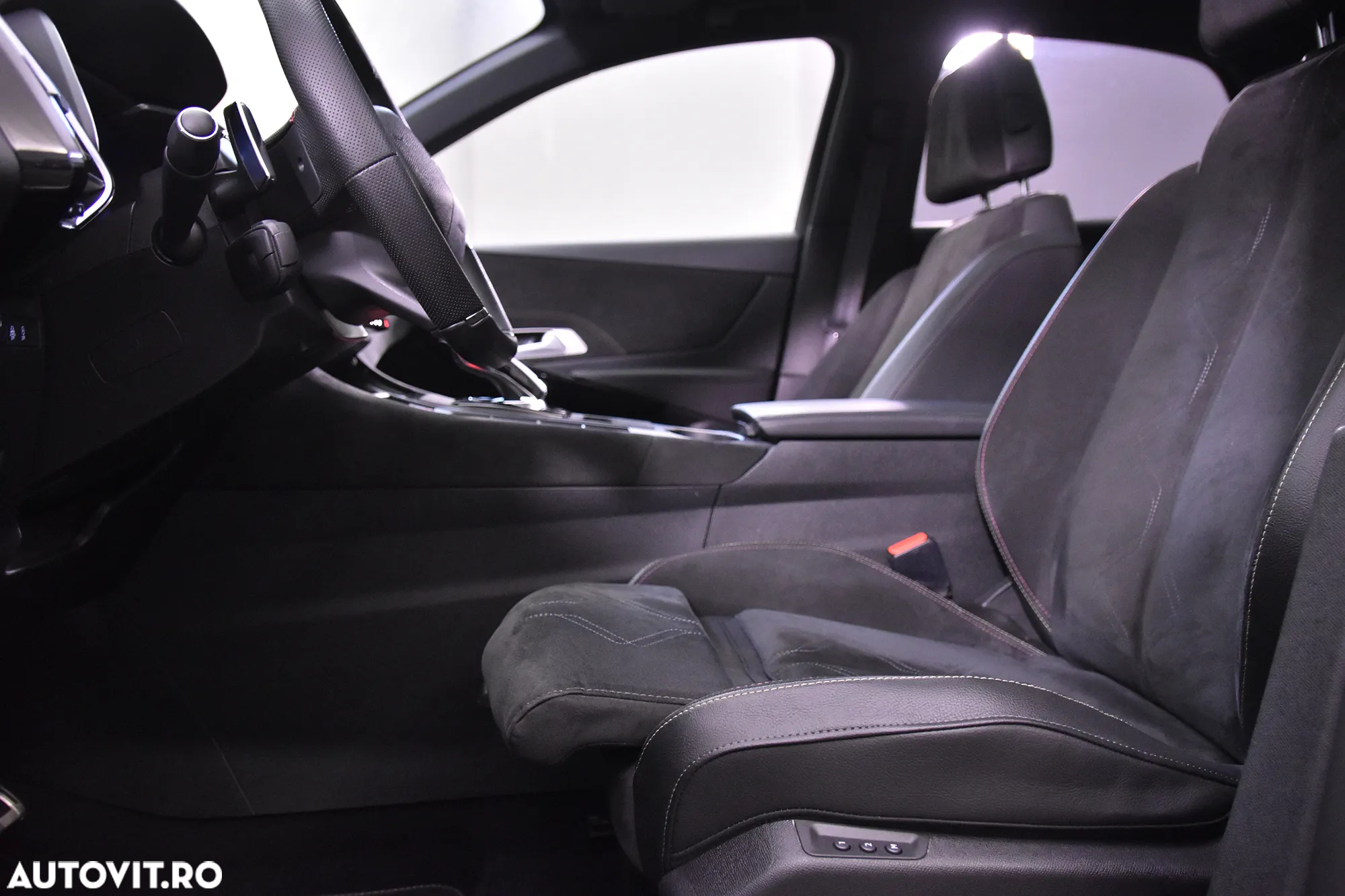 DS Automobiles DS 7 Crossback - 23