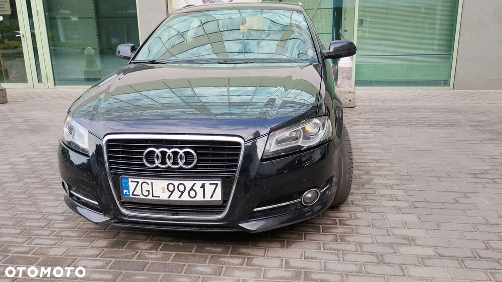 Audi A3 Sportback - 2