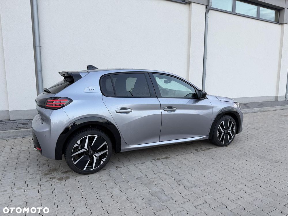 Peugeot 208 1.2 mHEV GT - 13