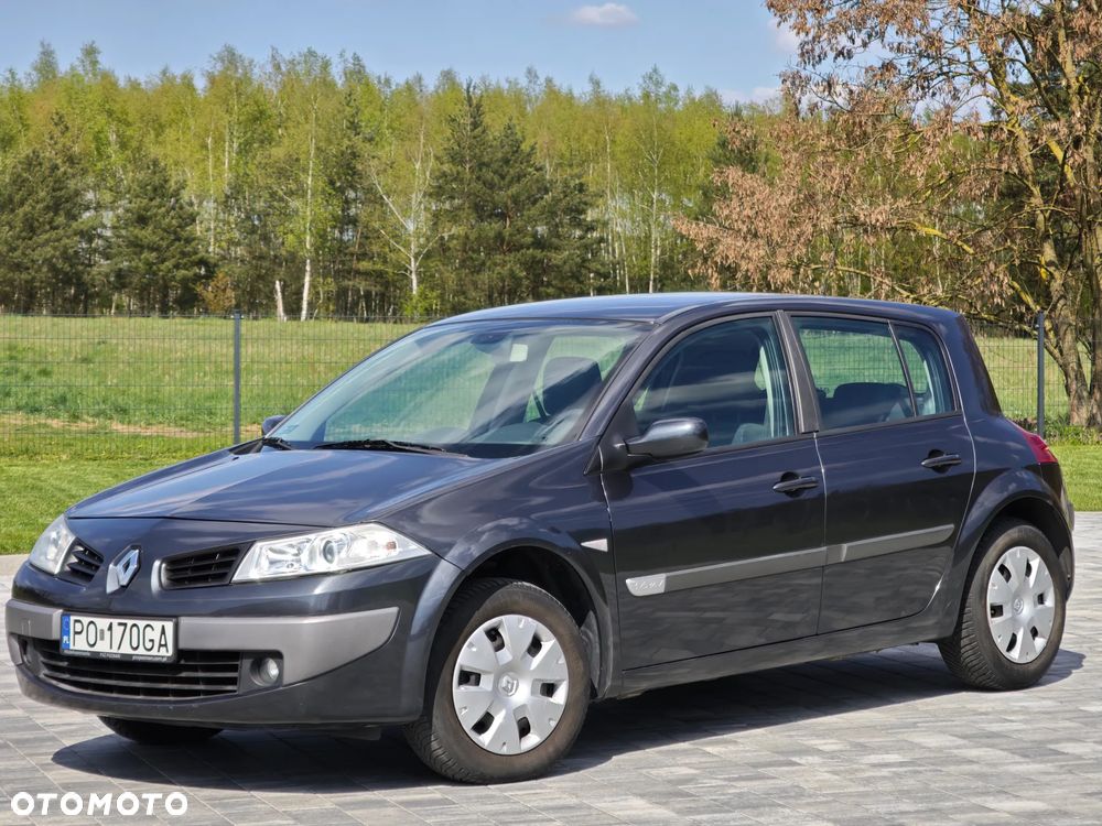 Renault Megane 1.6 Exception - 8