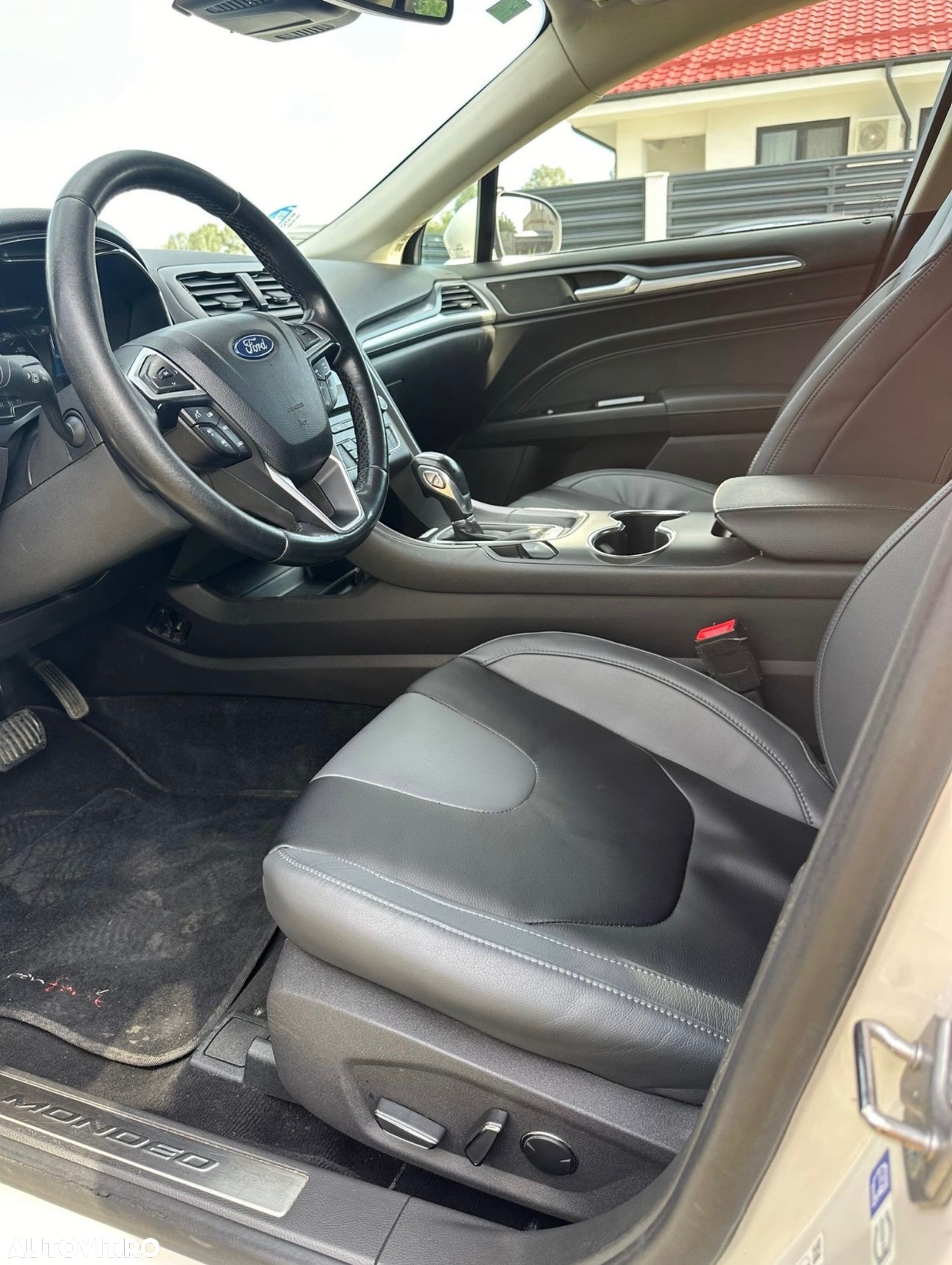Ford Mondeo - 7