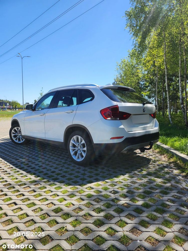 BMW X1 xDrive18d - 10
