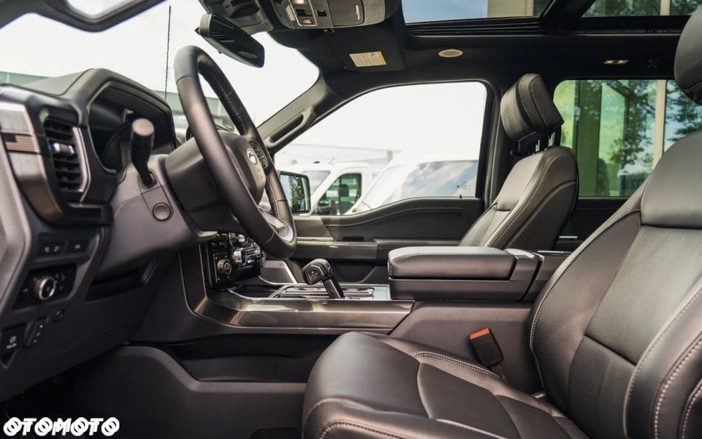 Ford F150 - 8