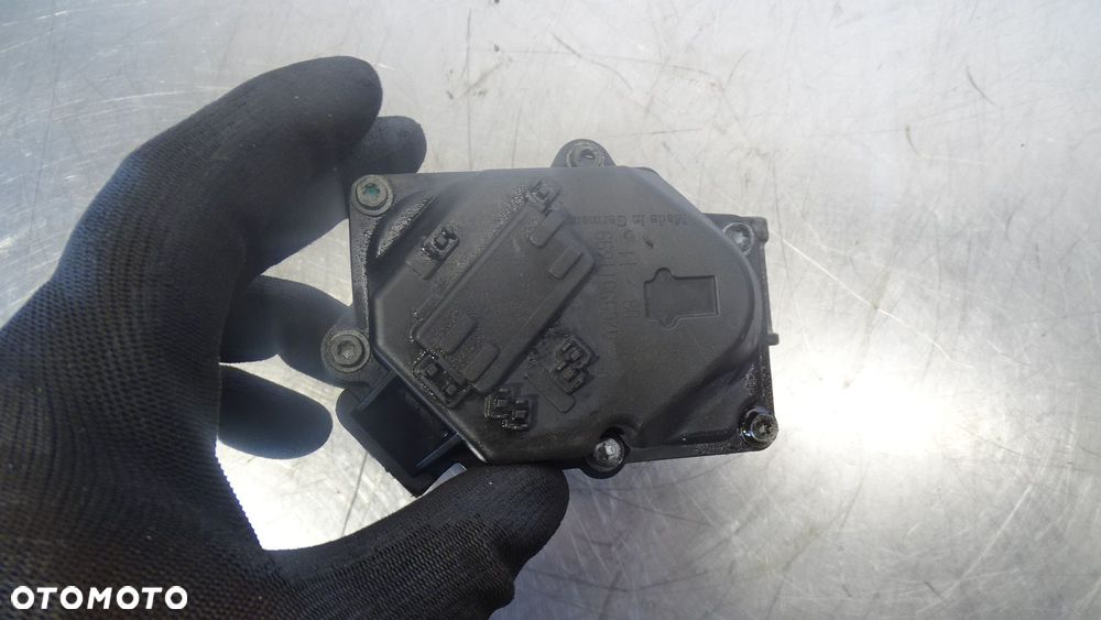 PRZEPUSTNICA VOLKSWAGEN TOURAN  A2C59511699 - 3