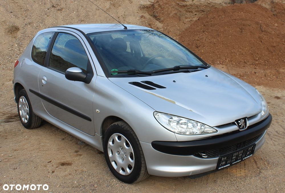 Peugeot 206 - 3