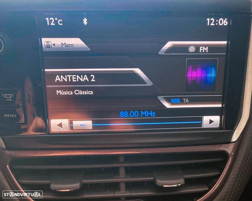 Peugeot 2008 1.2 VTi Active - 12