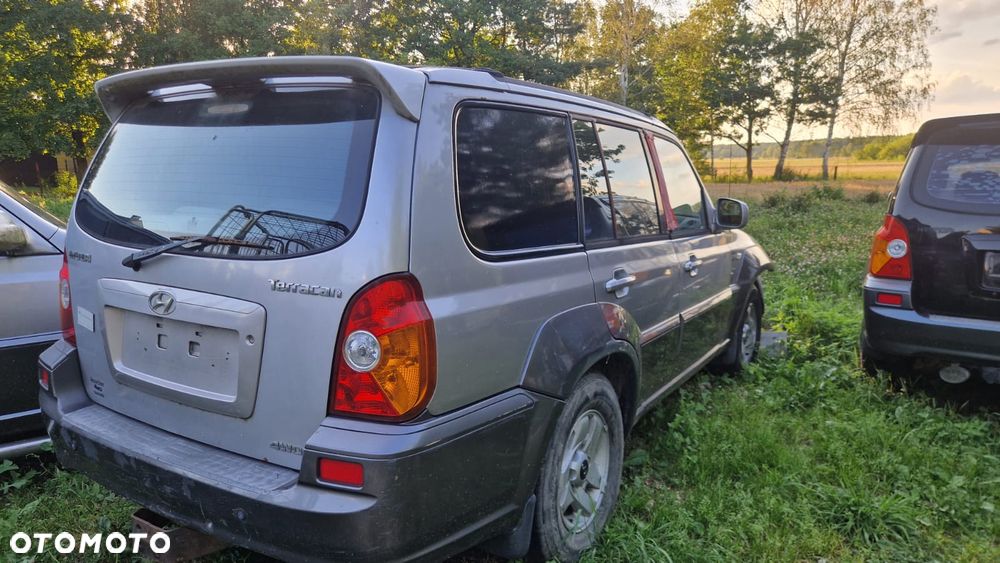 Hyundai Terracan - 9