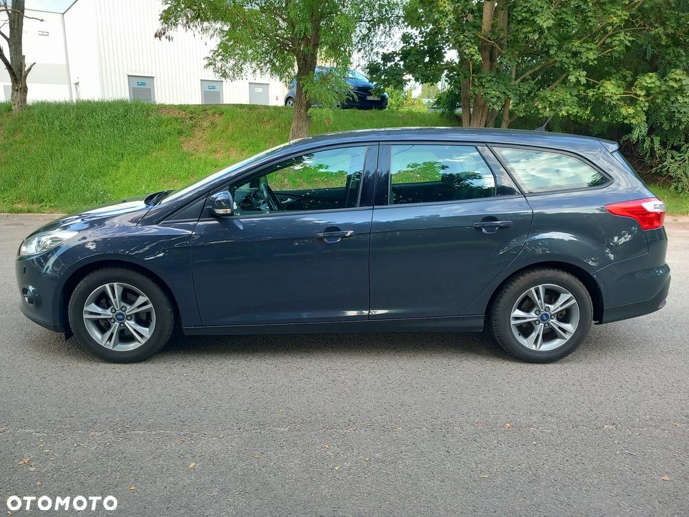 Ford Focus 1.6 TI-VCT Champions Edition - 11