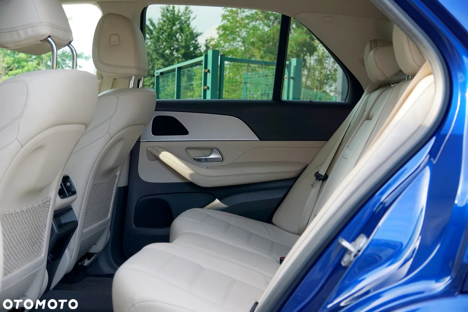 Mercedes-Benz GLE 450 4Matic 9G-TRONIC AMG Line - 21