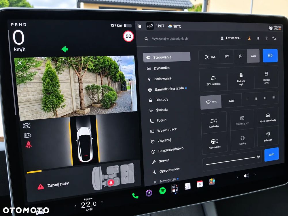 Tesla Model Y - 15