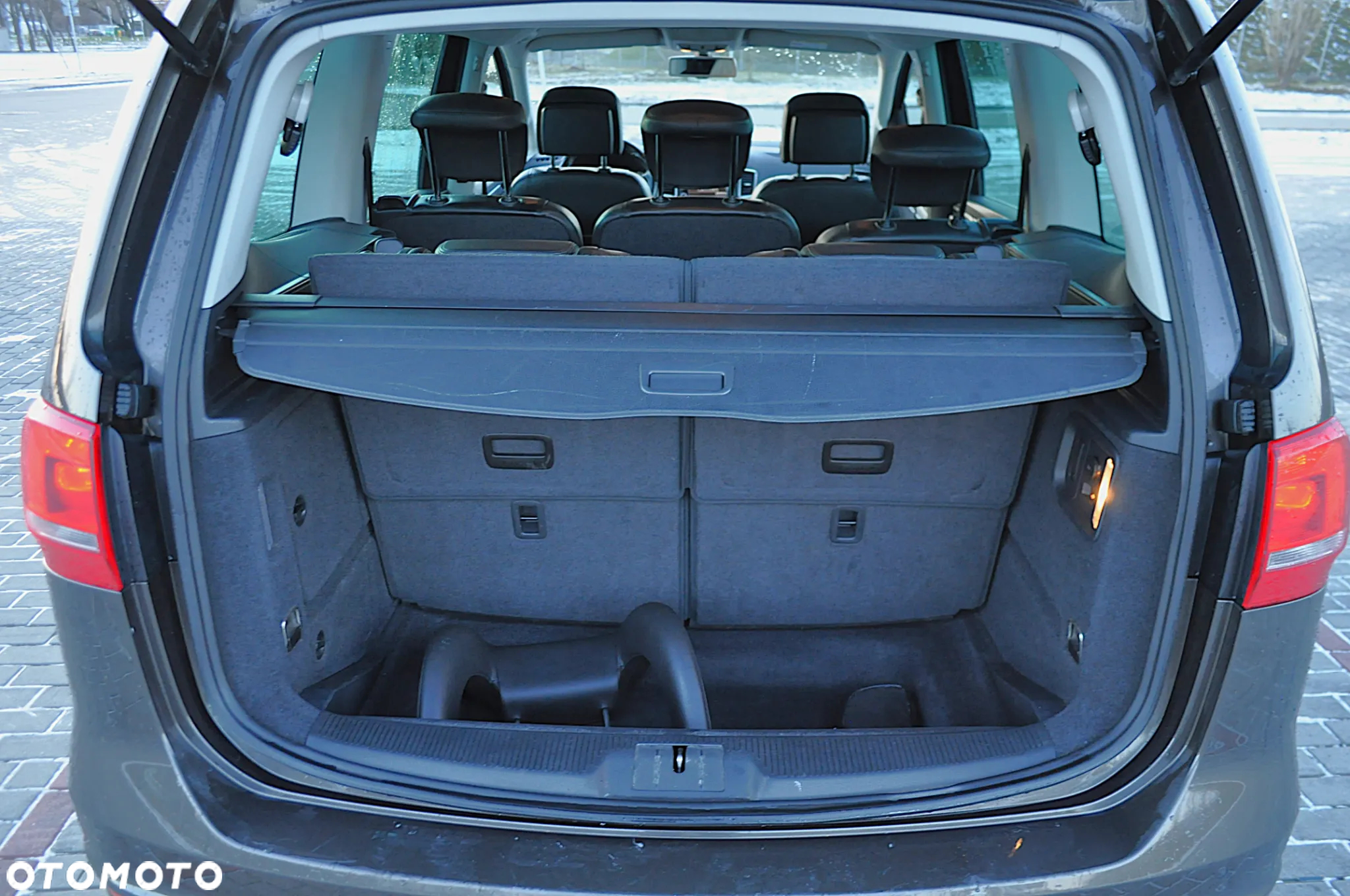 Volkswagen Sharan - 22