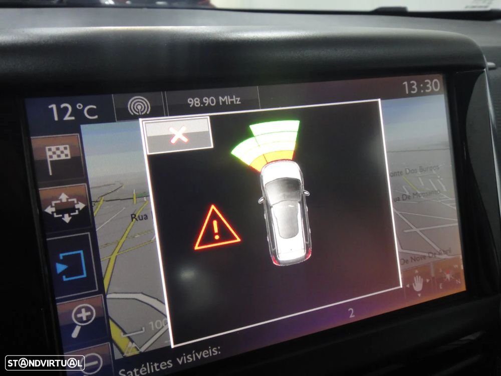 Peugeot 2008 PureTech 110 Stop&Start Allure - 23