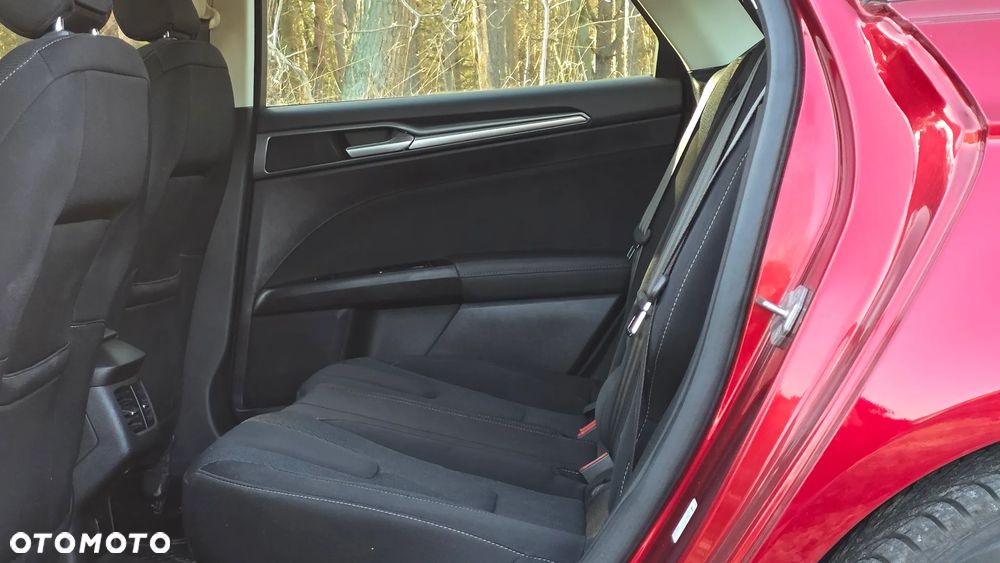 Ford Mondeo 1.5 EcoBoost ST-Line - 18