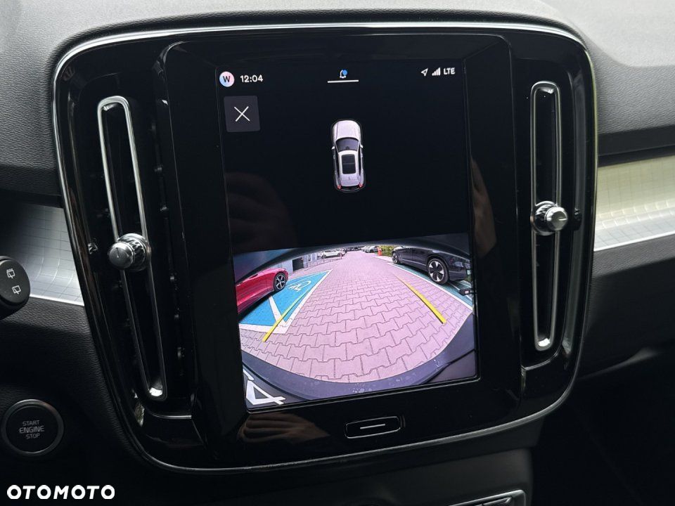 Volvo XC 40 - 24