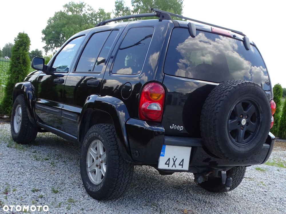 Jeep Liberty - 3