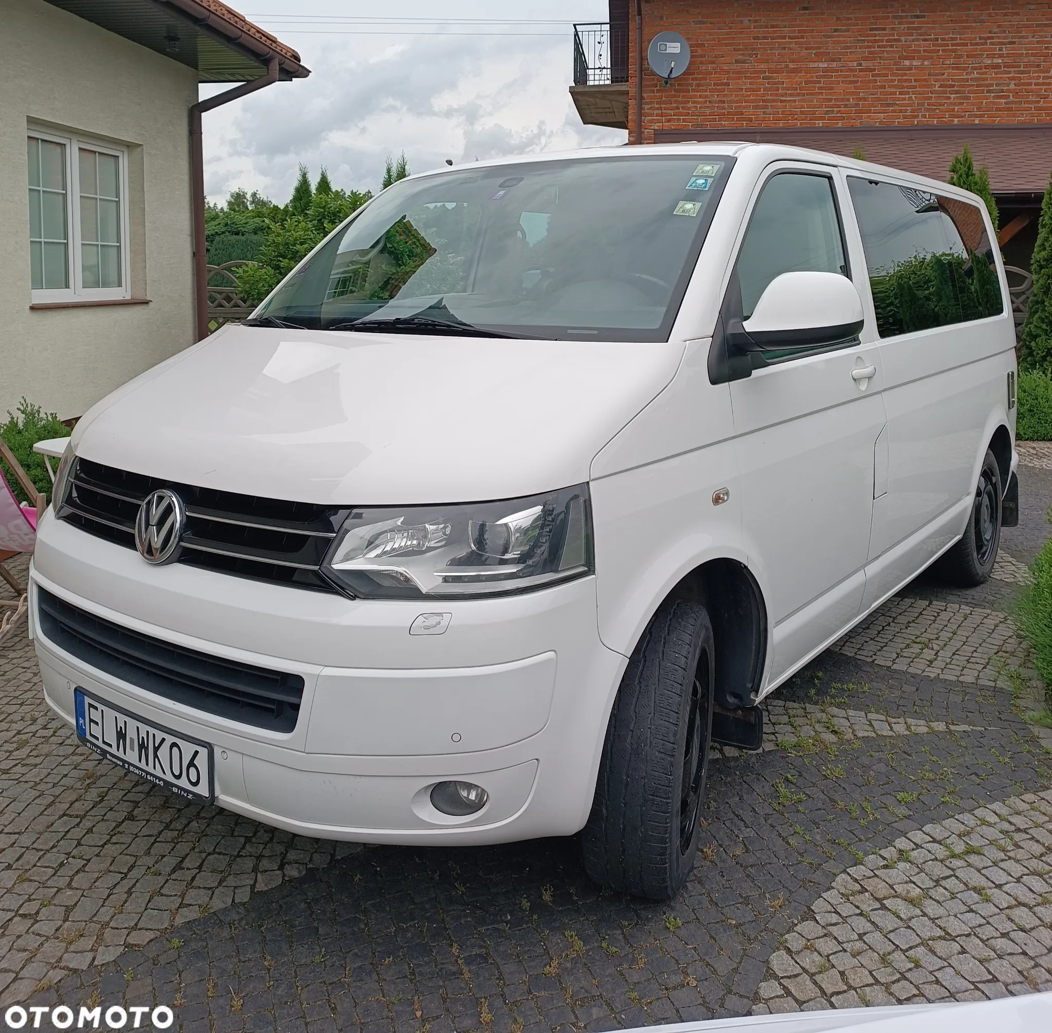 Volkswagen Multivan - 5