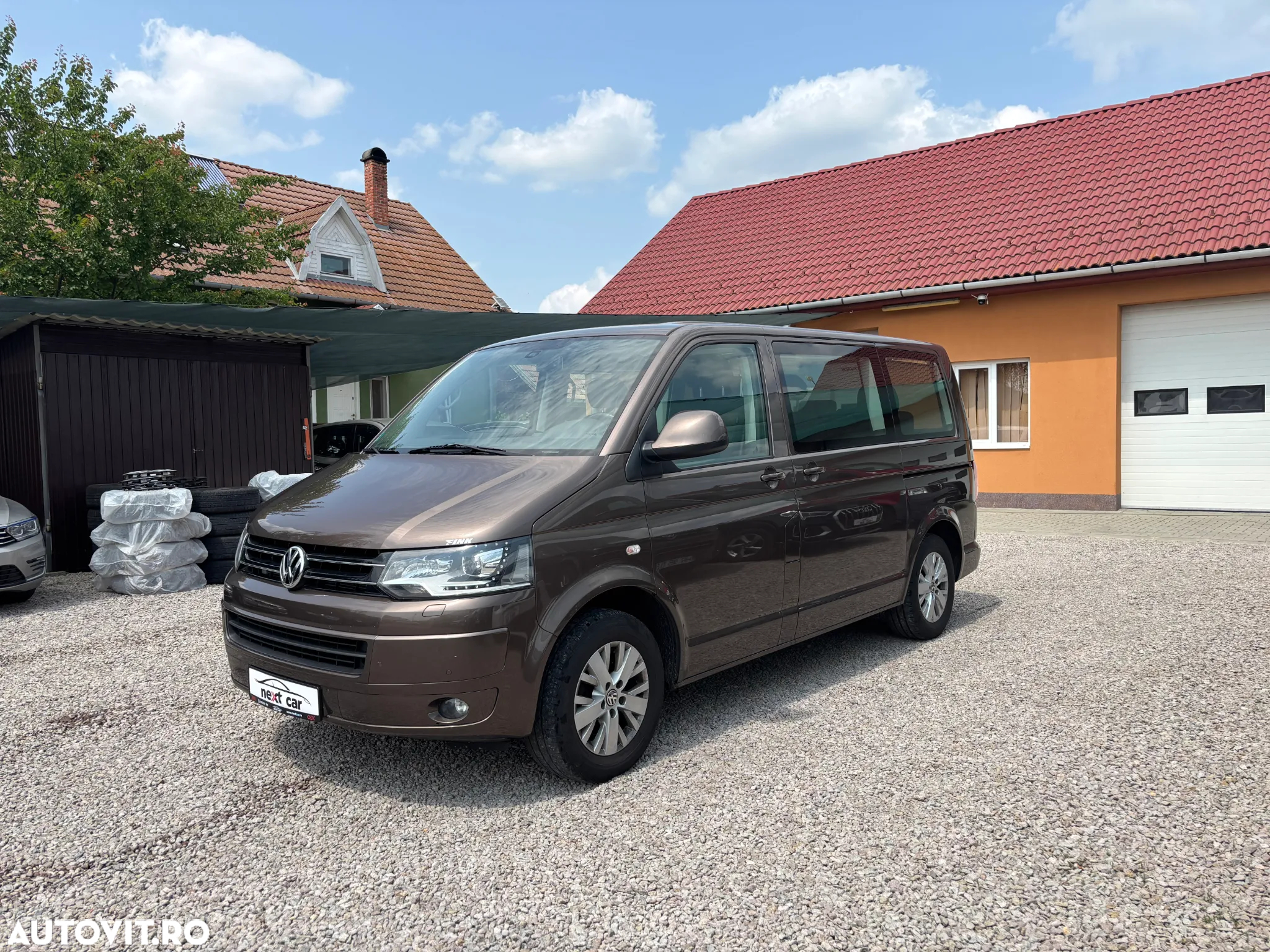 Volkswagen Multivan - 3