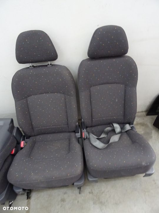 FOTEL FOTELE KANAPA HYUNDAI TRAJET 99-04 NR352 - 17
