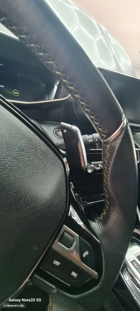 Peugeot 208 1.2 PureTech Allure Pack EAT8 - 40