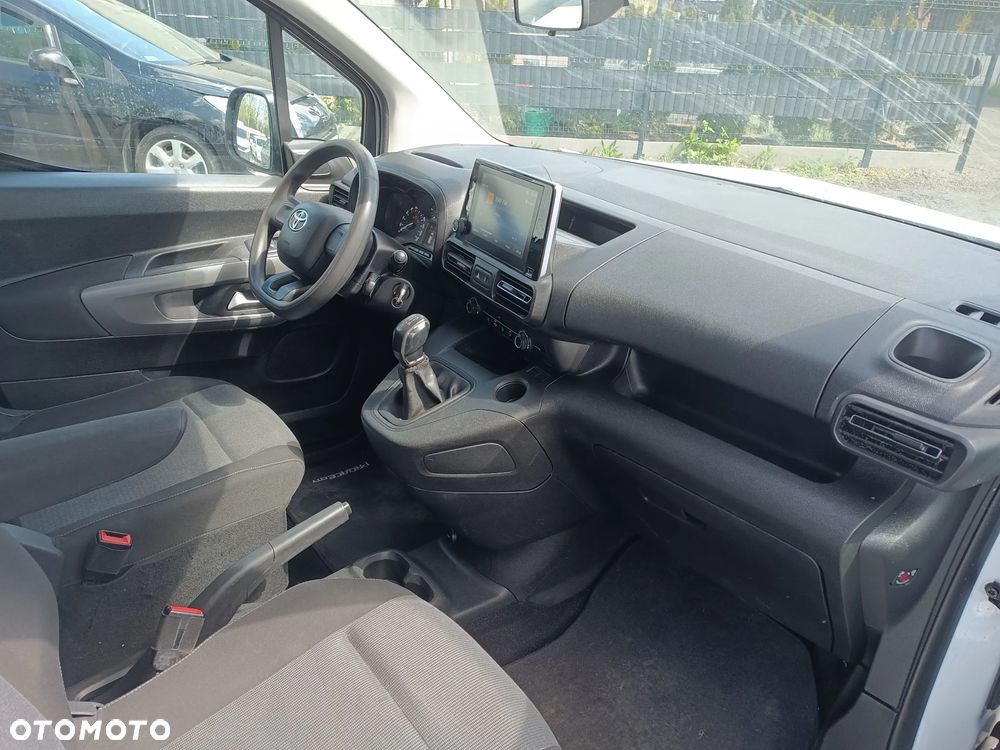 Toyota Proace City Verso 1.5 D-4D Business - 6