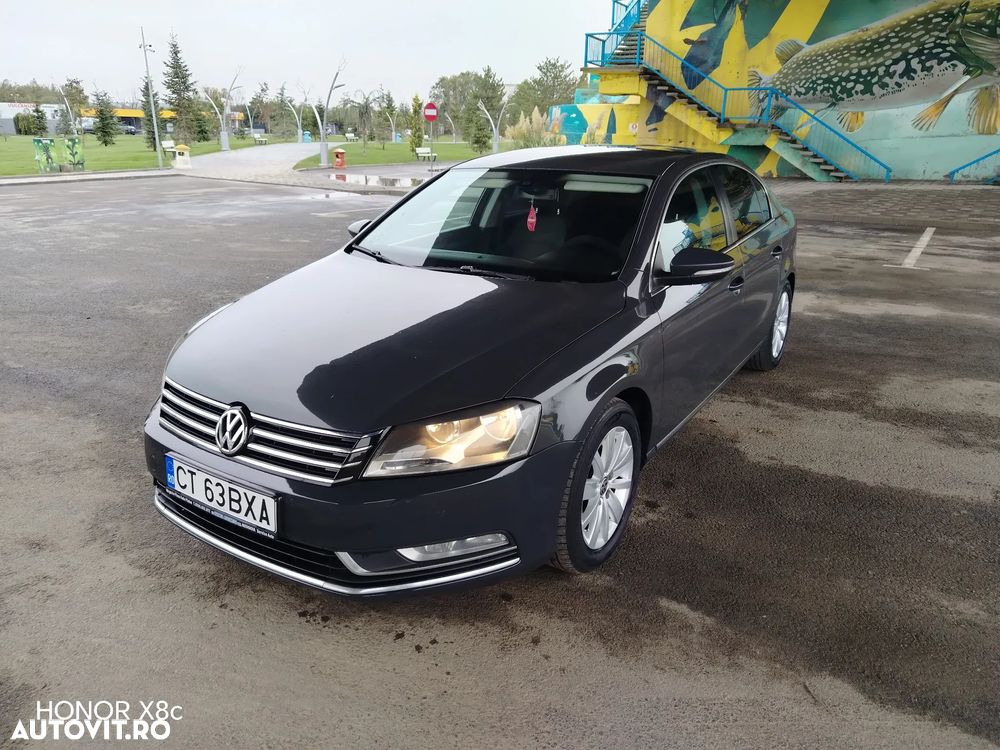 Volkswagen Passat 2.0 TDI Highline - 3