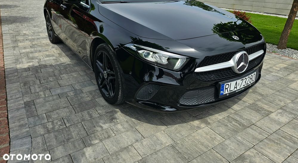Mercedes-Benz Klasa A 180 Edition 1 7G-DCT - 22