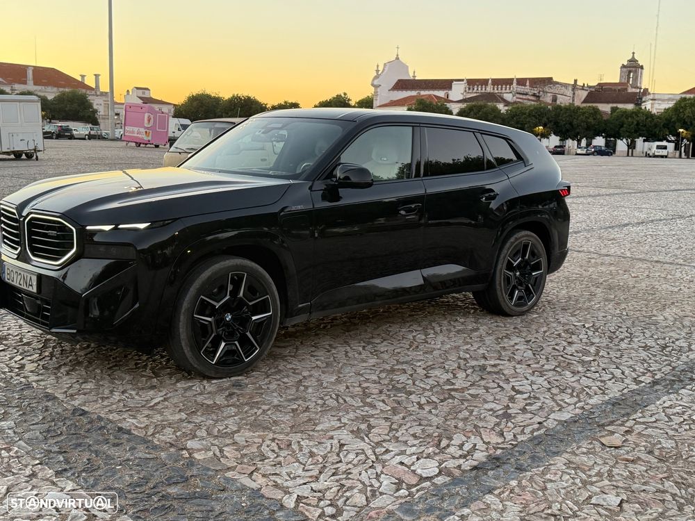 BMW XM 50e - 4