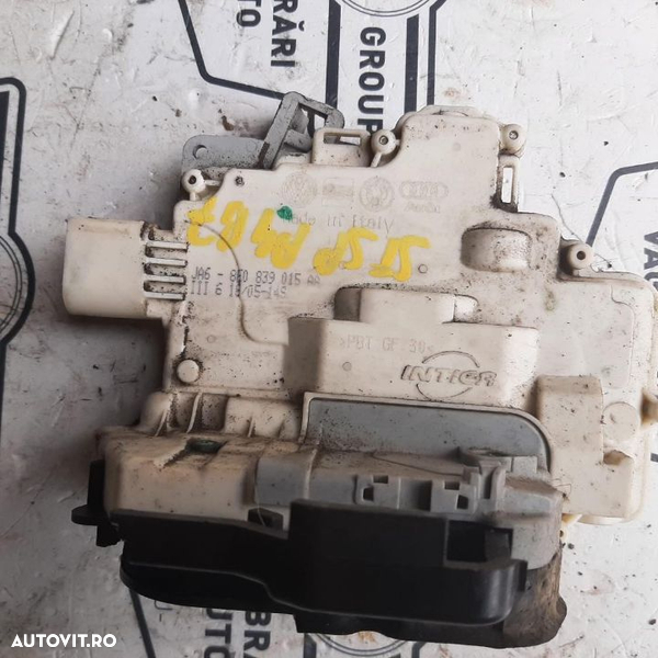 Broasca stanga spate Audi A4 B7 2.0 TDI 140 cp BRE 2007 8E0839015AA