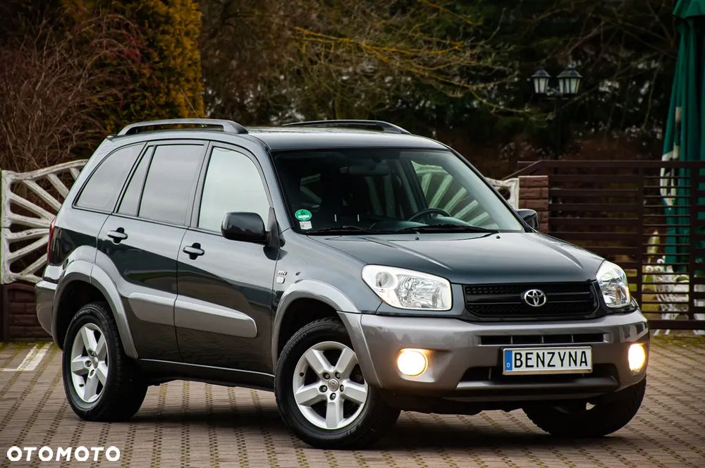 Toyota RAV4 - 3