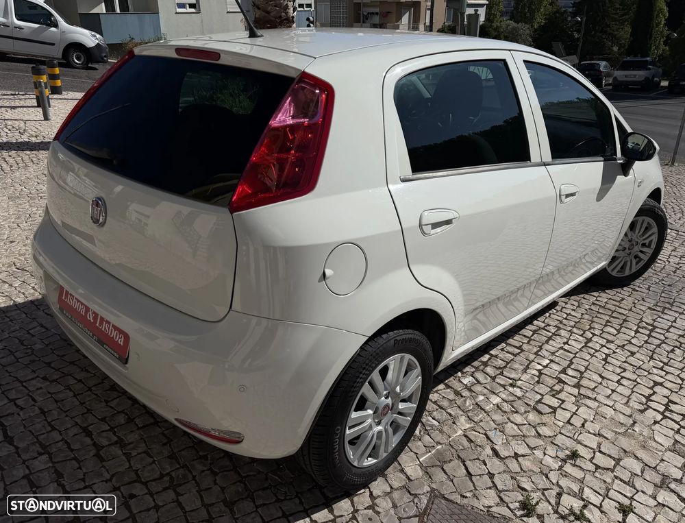 Fiat Punto 1.2 Lounge S&S - 3