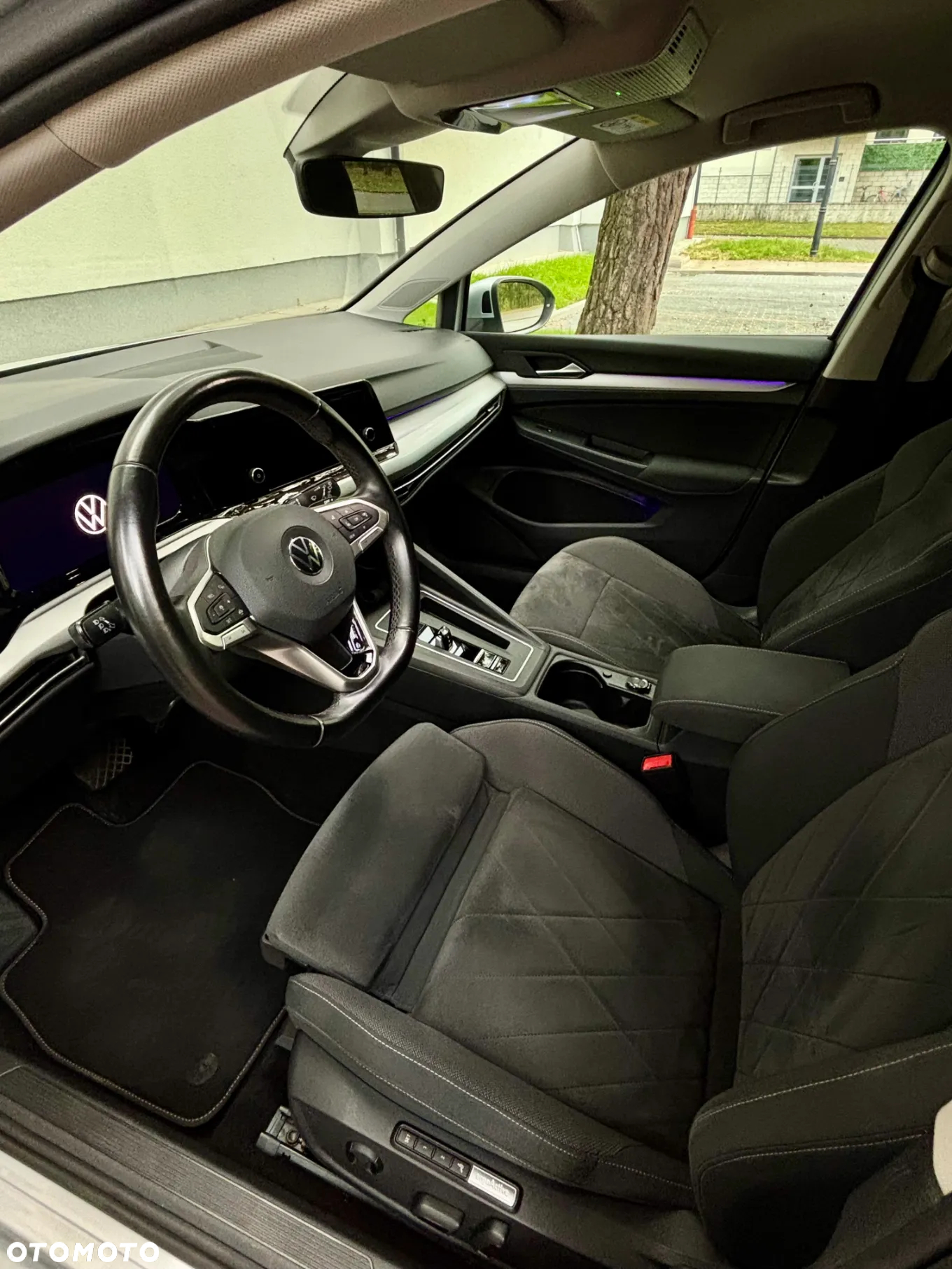 Volkswagen Golf - 12