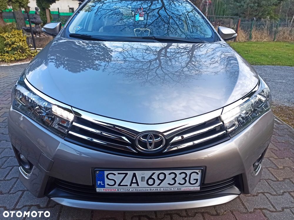 Toyota Corolla 1.6 Premium - 9
