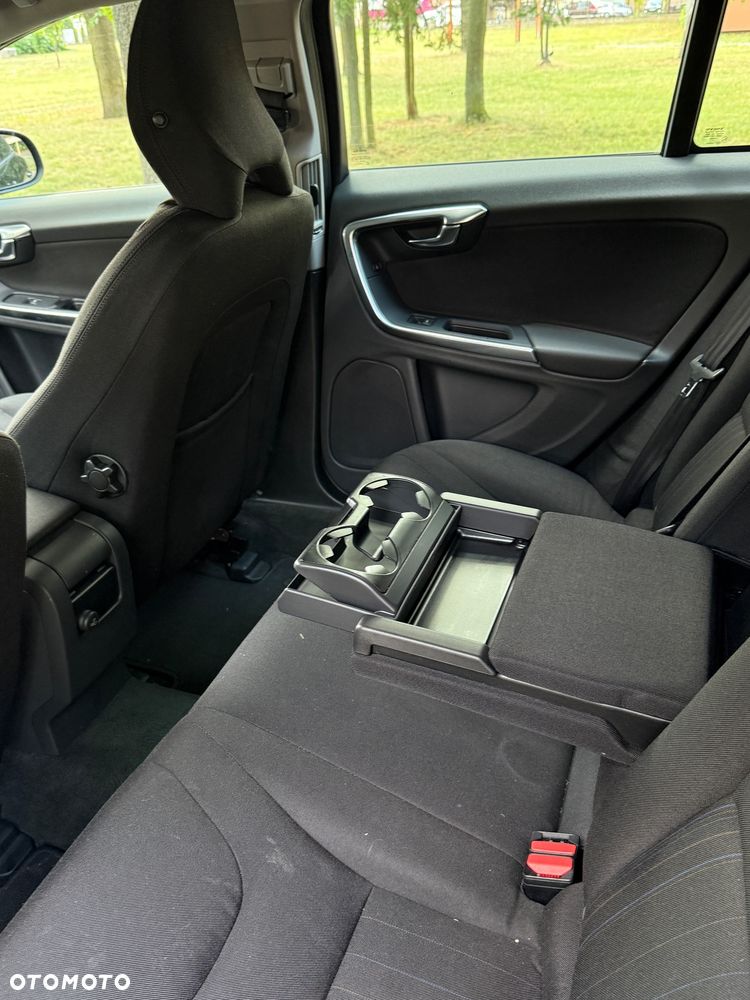 Volvo V60 D2 - 17