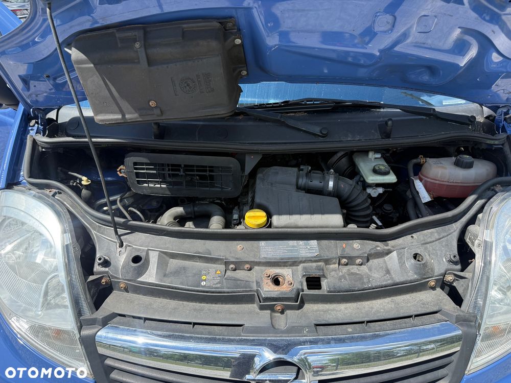 Opel Vivaro - 30