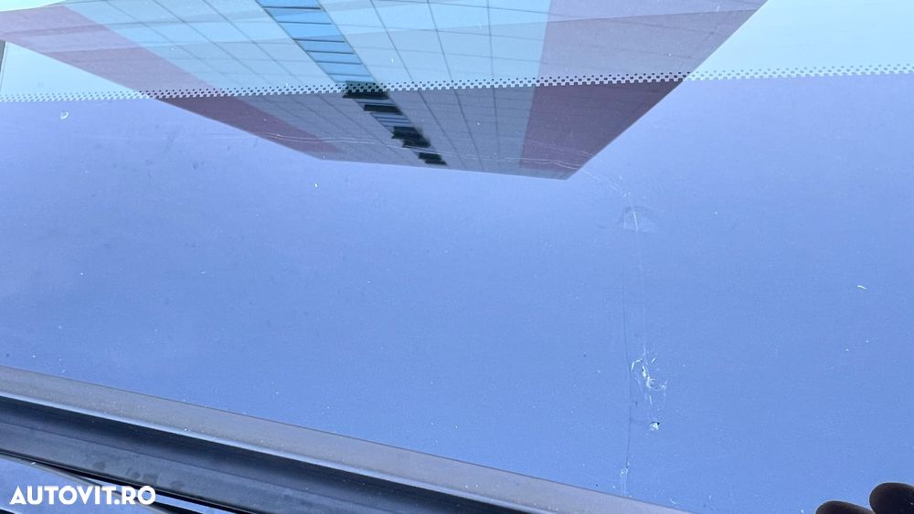 Peugeot 208 1.2 L PureTech STT GT - 4