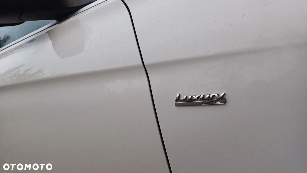 BMW Seria 3 318d Luxury Line - 12