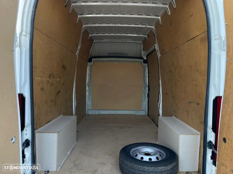 Peugeot Boxer 2.2 Blue HDi 335 L3H3 Pro - 22