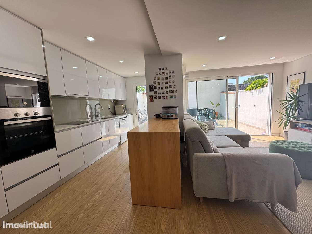 Moradia T3 - Centro de Esposende - Grande imagem: 2/13