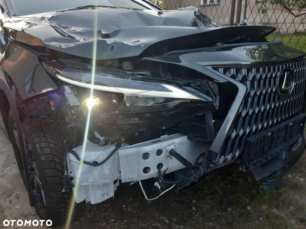 Lexus NX 350h - 25