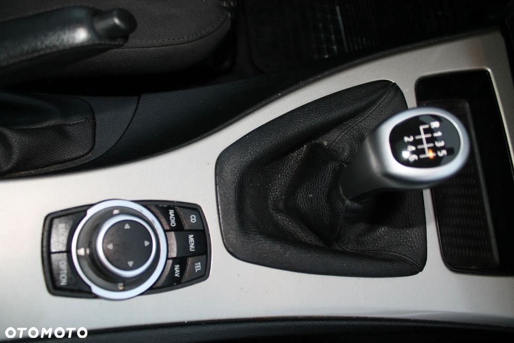 BMW Seria 3 320d - 16