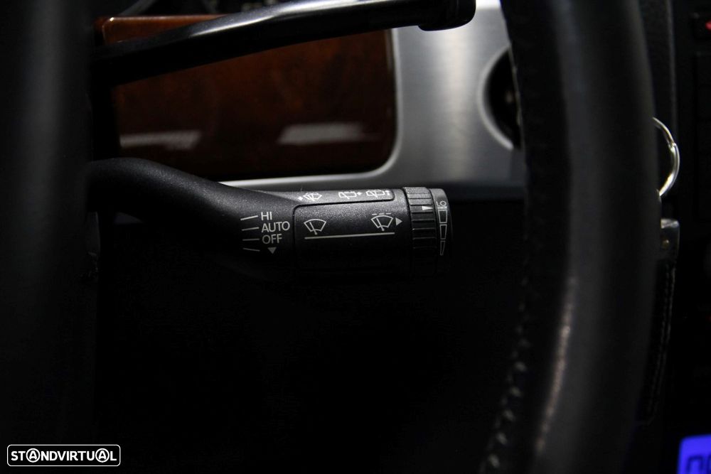 VW Touareg 3.0 TDI V6 Tiptronic - 16